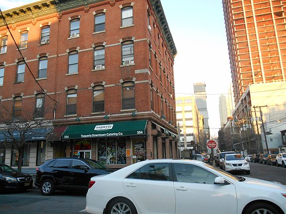 2nd image of 358 Grove St #2C