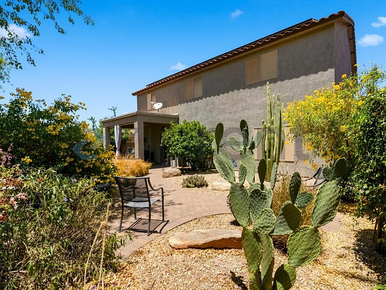 26001 W Tonopah Dr — Photo 31