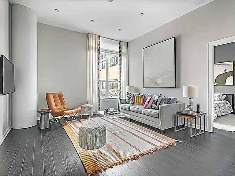 184 Kent Ave #A612 — Photo 1