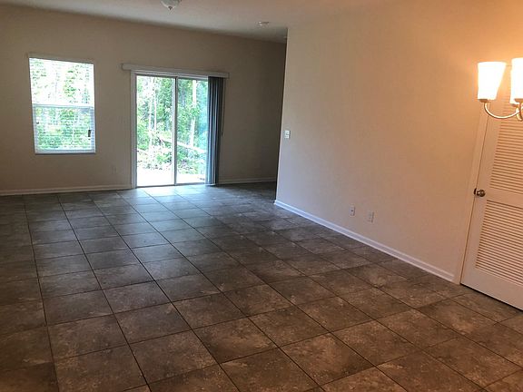 5th image of 351 Servia Dr