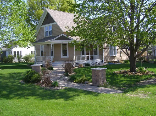 503 N G St, Monmouth, IL 61462