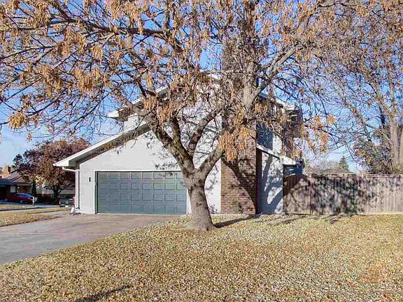 3rd image of 8241 E Bluestem St
