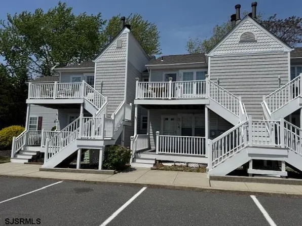 236 London Ct #236, Egg Harbor Township, NJ 08234
