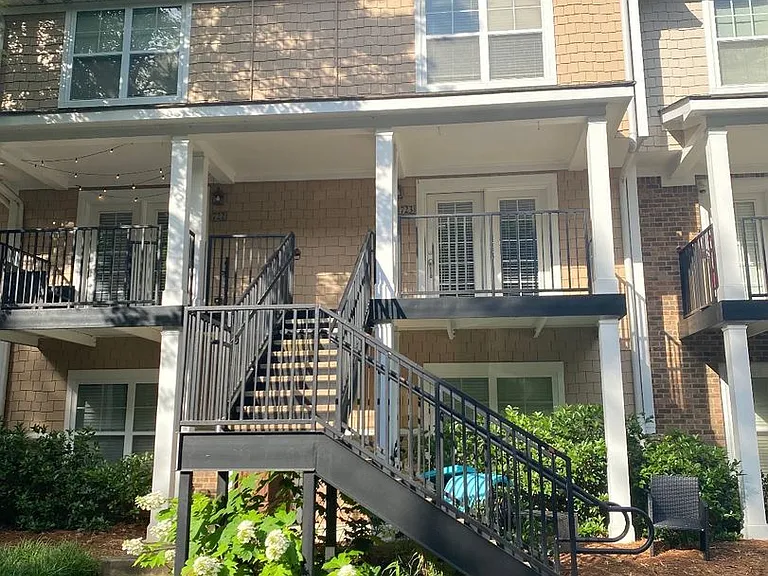 1035 Barnett Shoals Rd #723 — Photo 1