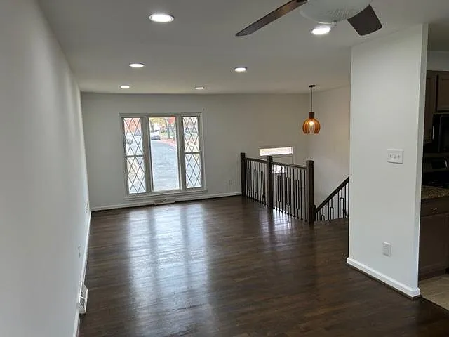 4708 Davis Ave — Photo 5
