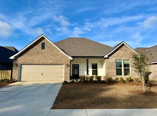 203 Lumen Loop, Freeport, FL 32439