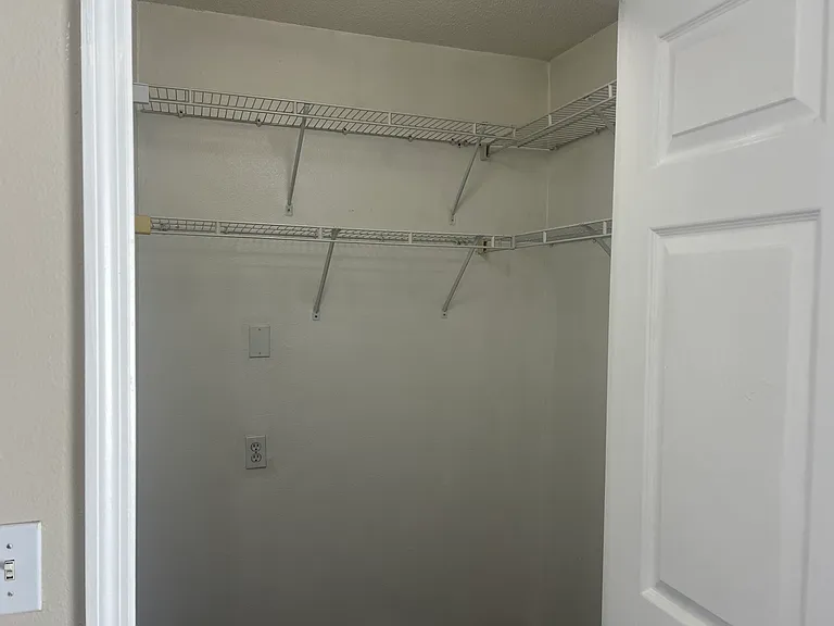 2035 Fluorshire Dr — Photo 12