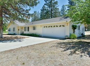 17806 Fisher Pl, Weed, CA 96094