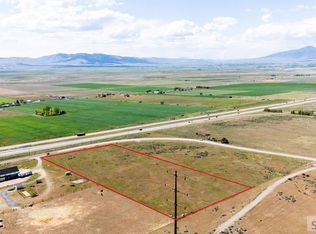 6359 S Cherry Creek Rd, Malad City, ID 83252
