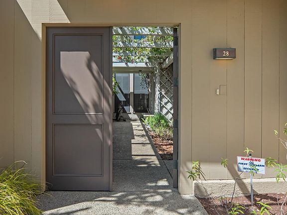 2nd image of 28 Spanish Bay Cir #28