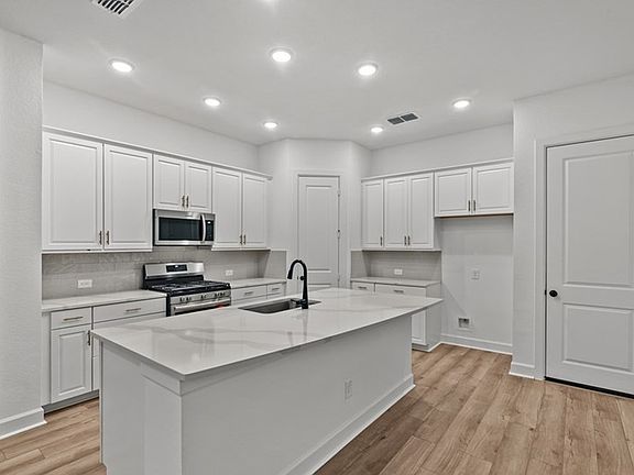 The Booker - Kitchen