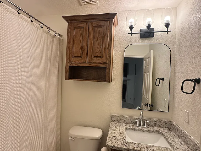 16 Wiltshire Dr — Photo 23