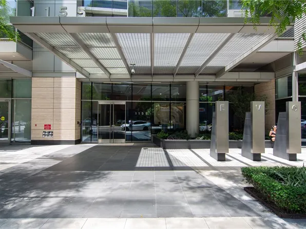 1155 S Grand Ave APT 1211, Los Angeles, CA 90015