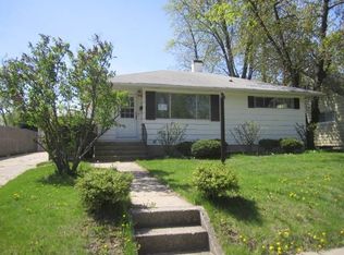 2511 Nemery Ct, Waukegan, IL 60085