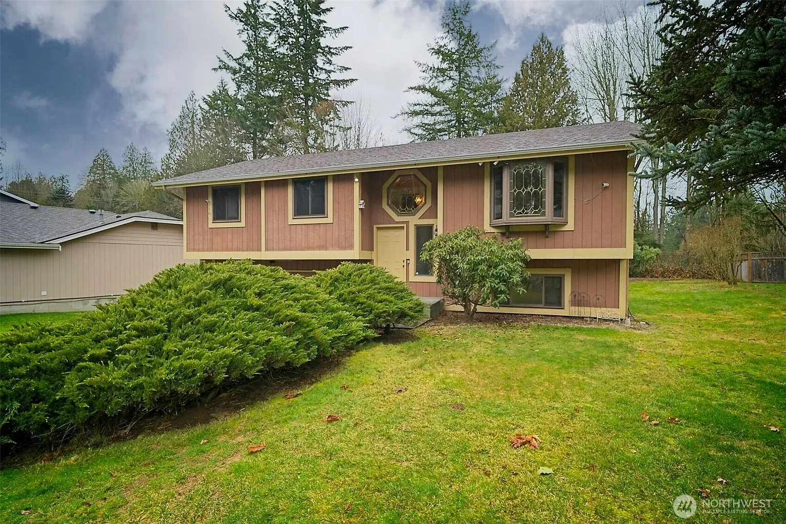 1240 NE Magnum Court photo 1