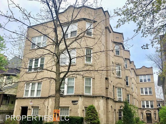 2nd image of 5549 N Lakewood Ave APT 2B