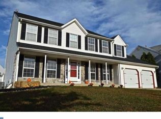 5 Sayre Dr, Sicklerville, NJ 08081