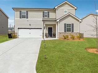 129 Summit Pointe Ln, Dallas, GA 30132