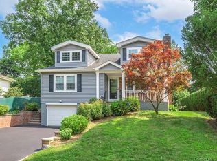 5 Central Ave, Glen Cove, NY 11542
