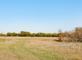 102 E Stagecoach Trl, Weatherford, TX 76085