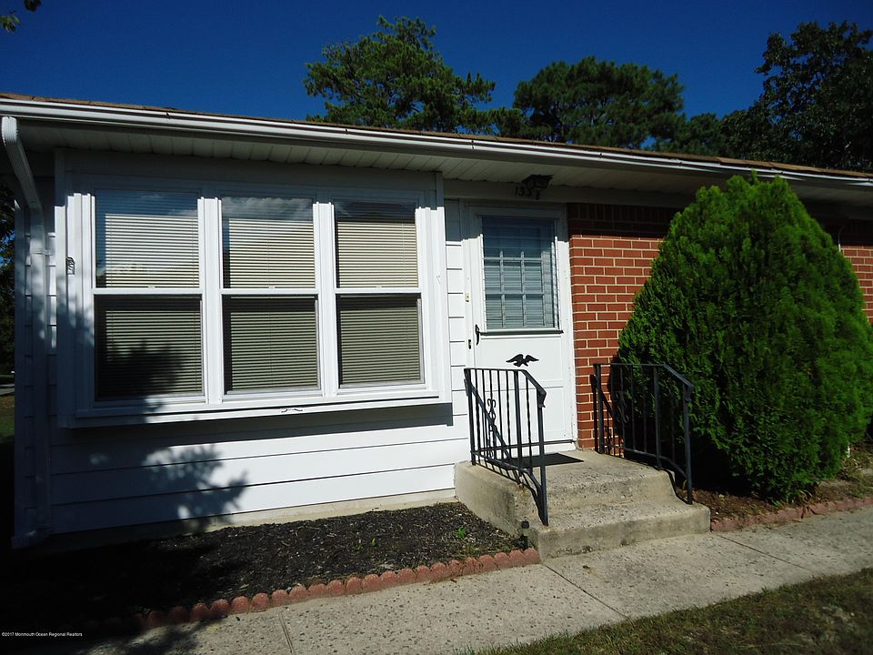 1st image of 133 Hudson #B