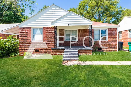 2127 Hardin Dr Photo 1