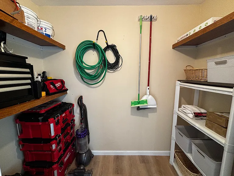 17 Augusta Ct #1 — Photo 8