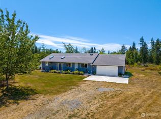 3295 Tranquility Pl, Oak Harbor, WA 98277