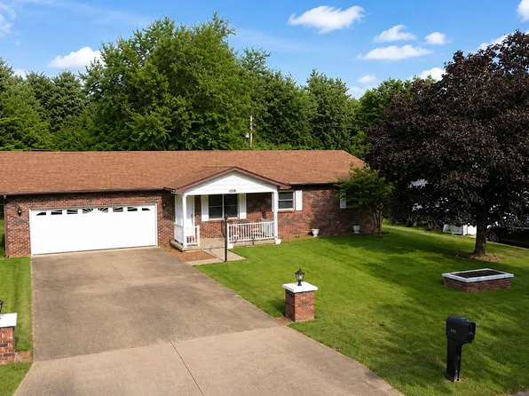 1218 Plum Ave, Mount Vernon, IL 62864