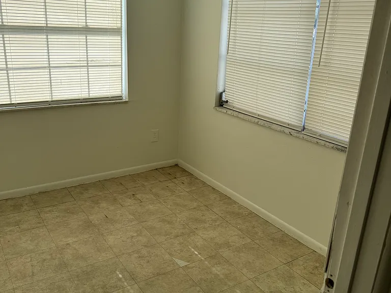 3521 Oakhurst Dr — Photo 13