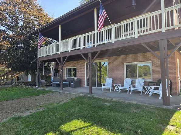 47817 Tomahawk Dr, Negley, OH 44441