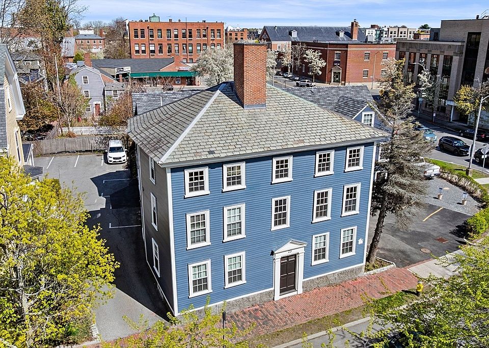 1st image of 23 Summer St #10