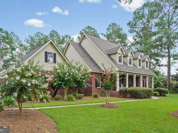 6007 Eastlake Dr, Tifton, GA 31794