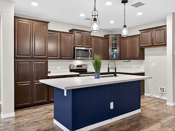 5th image of 12248 W COUNTRY CLUB Court