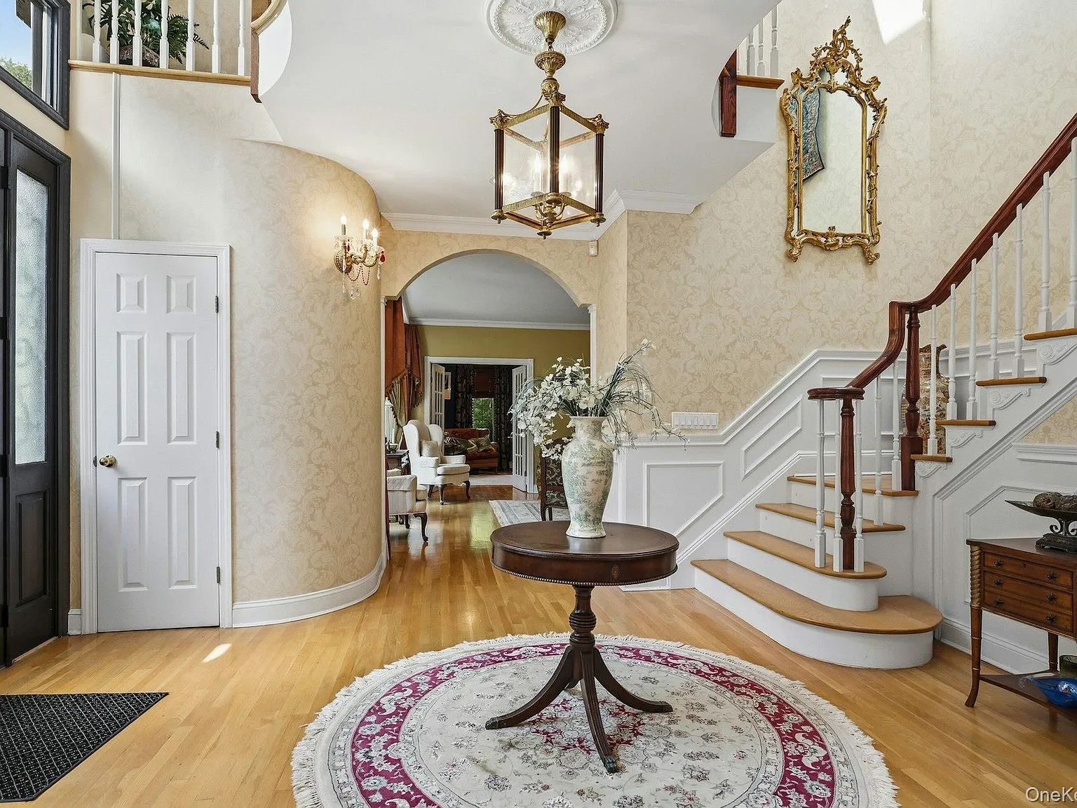 5 bed, 8.0 bath, 5458 sqft, $18,000 — Photo 4