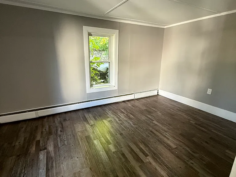 8 Beacon St #A — Photo 17