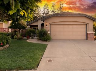 8134 Primoak Way, Elk Grove, CA 95758
