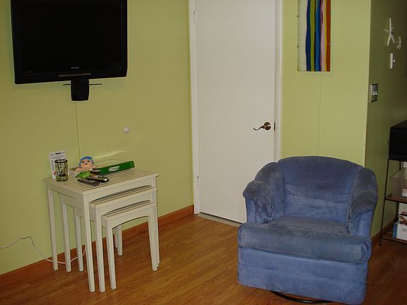 4th image of 8401 Atlantic Ave #101
