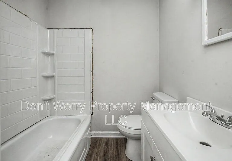 1216 Lolly Ln — Photo 5