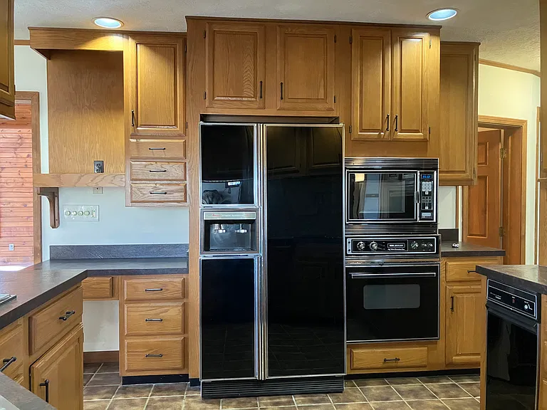 626 W Jackson St — Photo 26