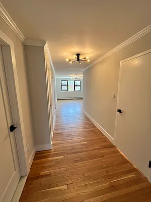 Rented by Hudson Exclusive Inc | media 28