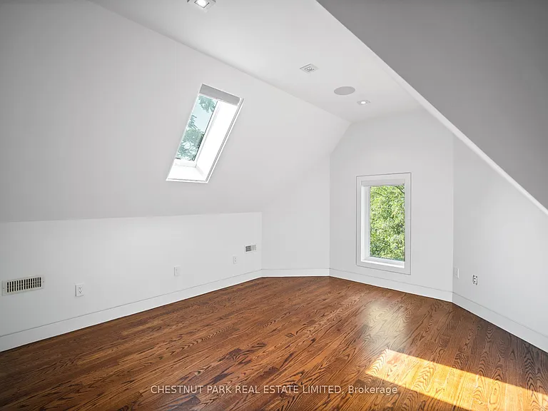 99 Crescent Rd — Photo 29