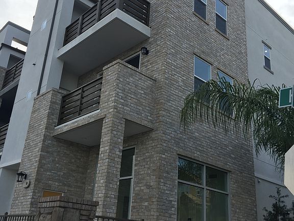 End unit. Downstairs office NOT included in the rental.