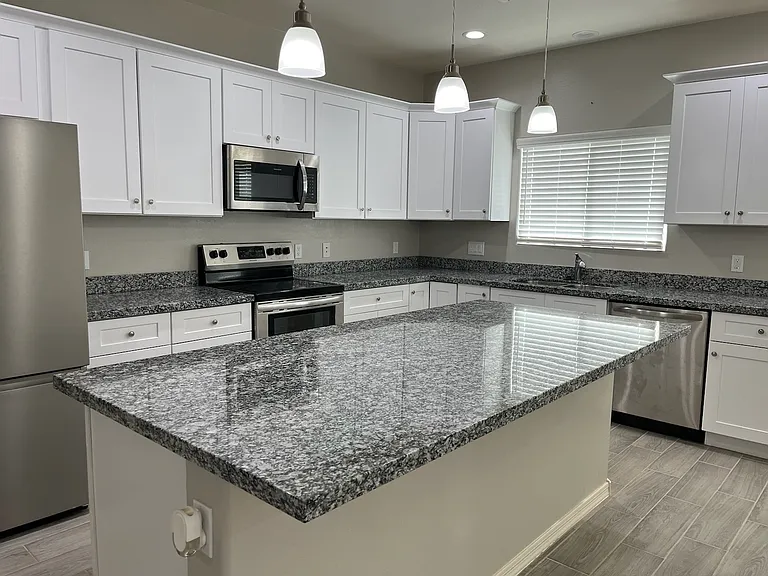 9501 W Kramer Pl — Photo 3