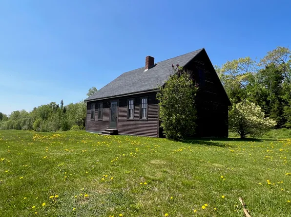 66 West Road, Abbot, ME 04406
