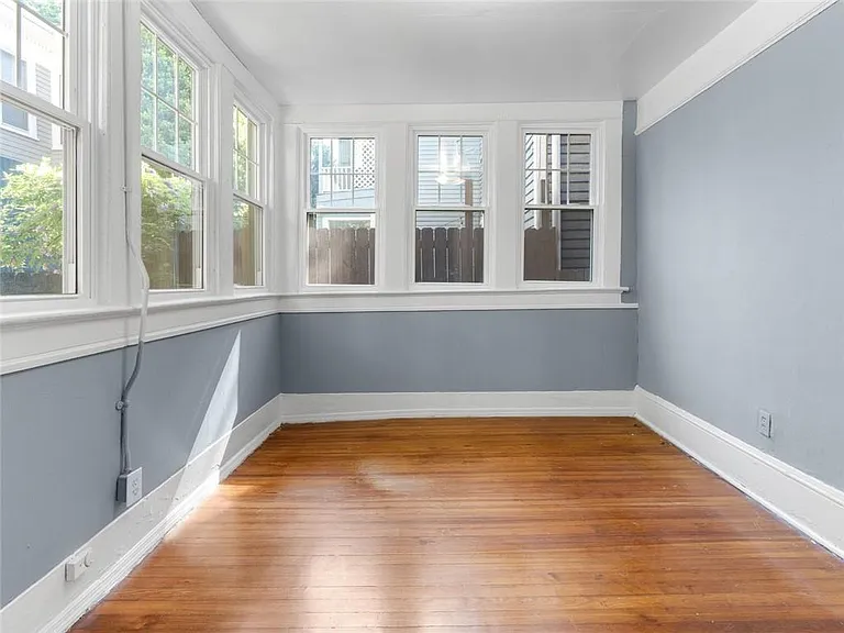 164 4th St NE #9 — Photo 14
