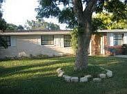 2nd image of 704 Starke Lake Cir