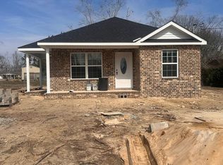 1532 Hallway Dr, Vidalia, GA 30474