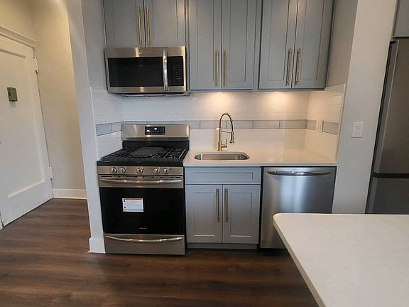 2nd image of 86-10 109th St #F5