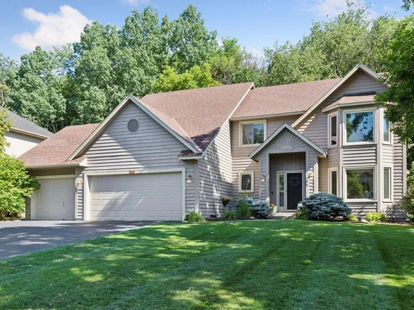 212 Geneva Blvd, Burnsville, MN 55306
